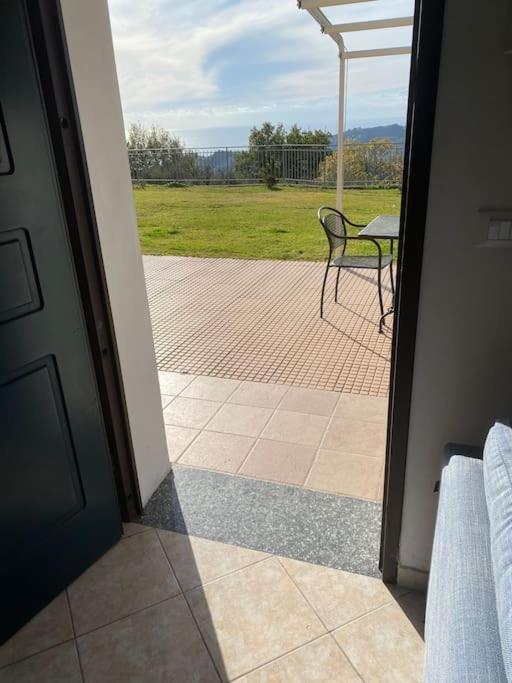 Villa Casa Vista Mare - Superb Garden And Parking Included à Imperia Extérieur photo