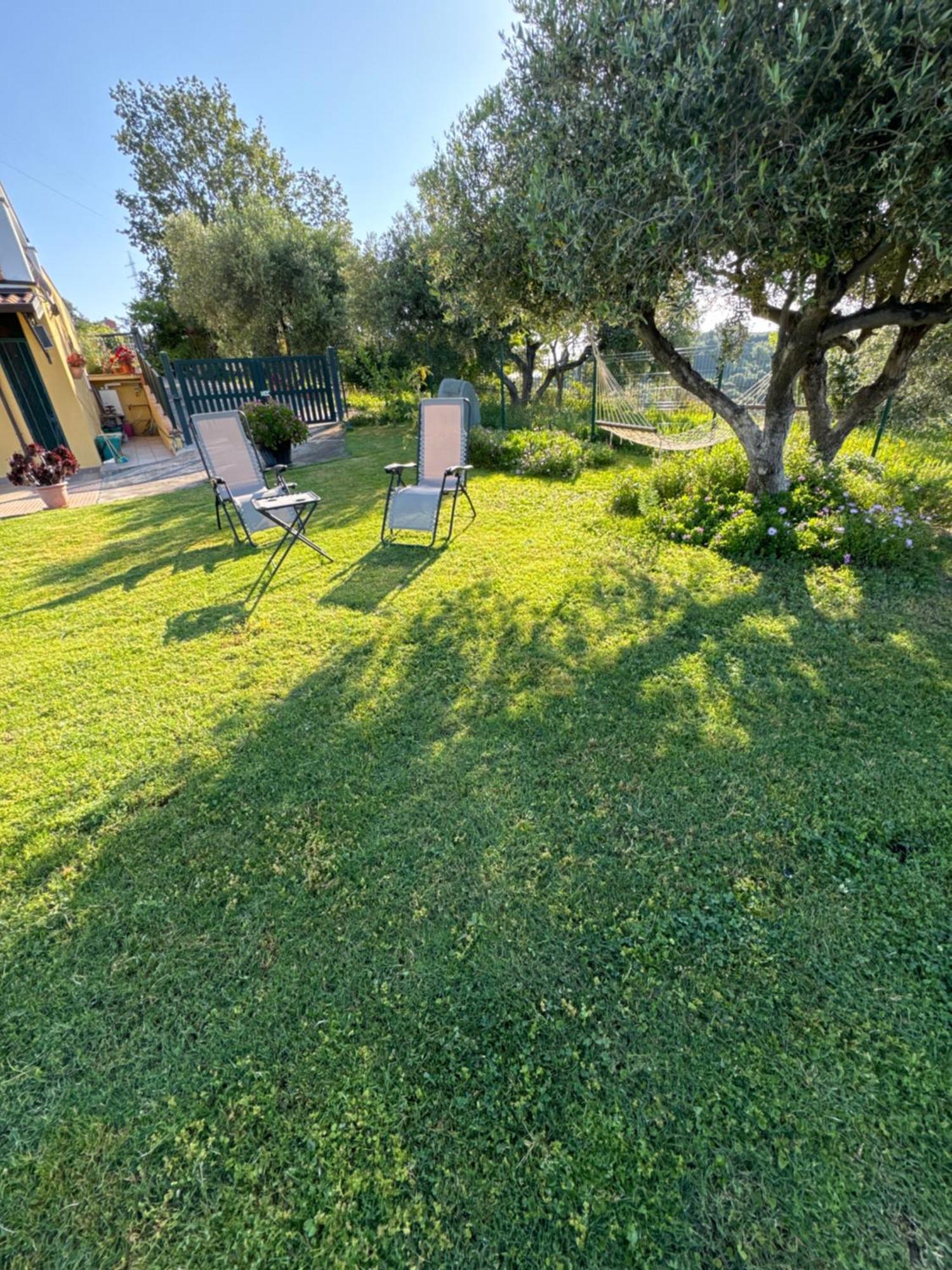 Villa Casa Vista Mare - Superb Garden And Parking Included à Imperia Extérieur photo